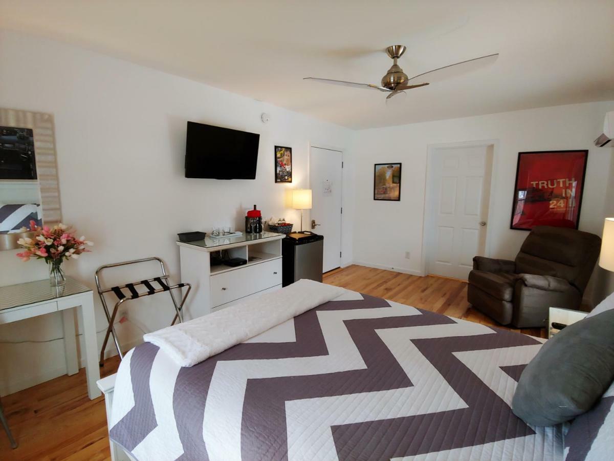 Apex Inn Bed And Breakfast Watkins Glen Bagian luar foto